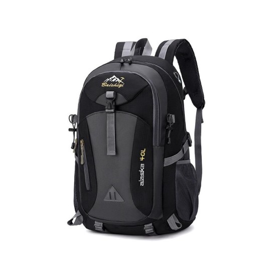 Lightweight Hiking Backpack for Men and Women – Large Capacity Travel Daypack with Durable Design